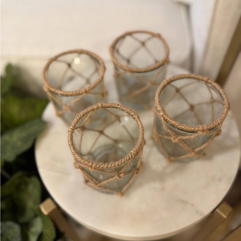 Set or 4 - Rustic Glass Candle Holders with Jute Netting - Picture 4 of 4